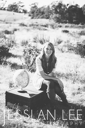 tara_006bw