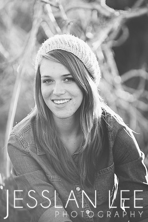 tara_126bw