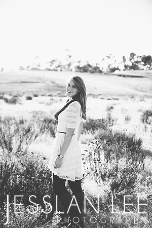 tara_064bw