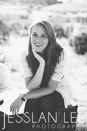 tara_008bw